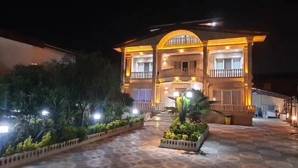 ویلا پنج خواب استخردار کد۳۲۵ ویلا پنج خواب استخردار کد۳۲۵