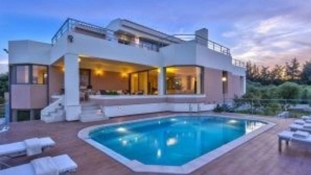 ☑️ ویژگی های یک ویلای عالی ☑️ ویژگی های یک ویلای عالی